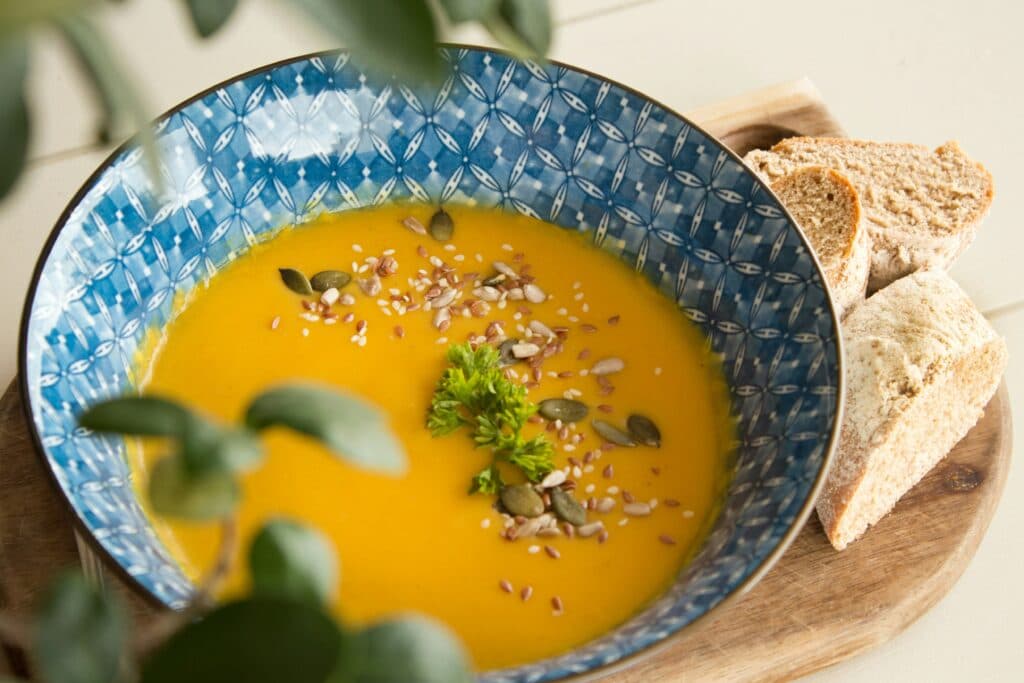 lentil soup with whole grain bread 