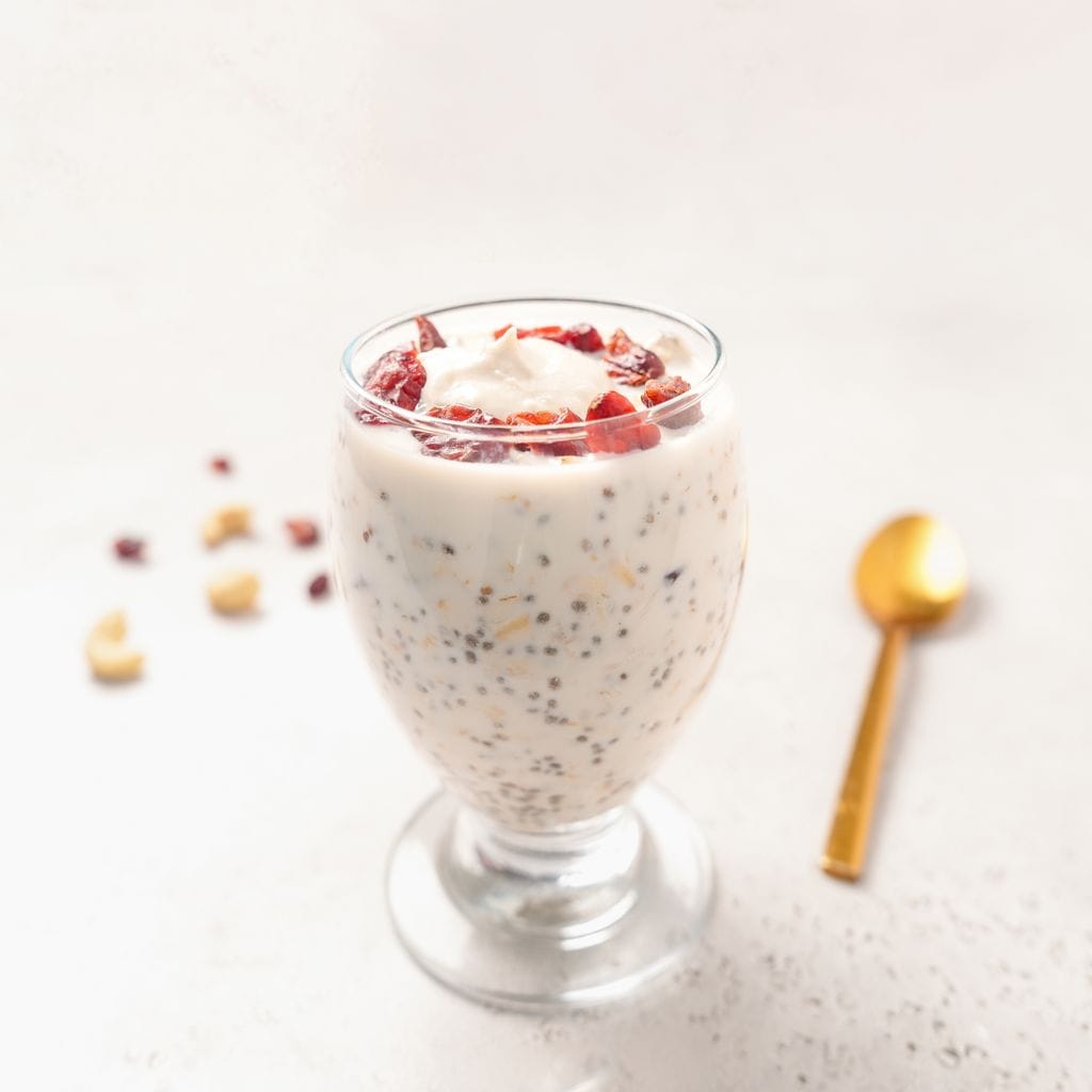 Cashew Butter Overnight Oats