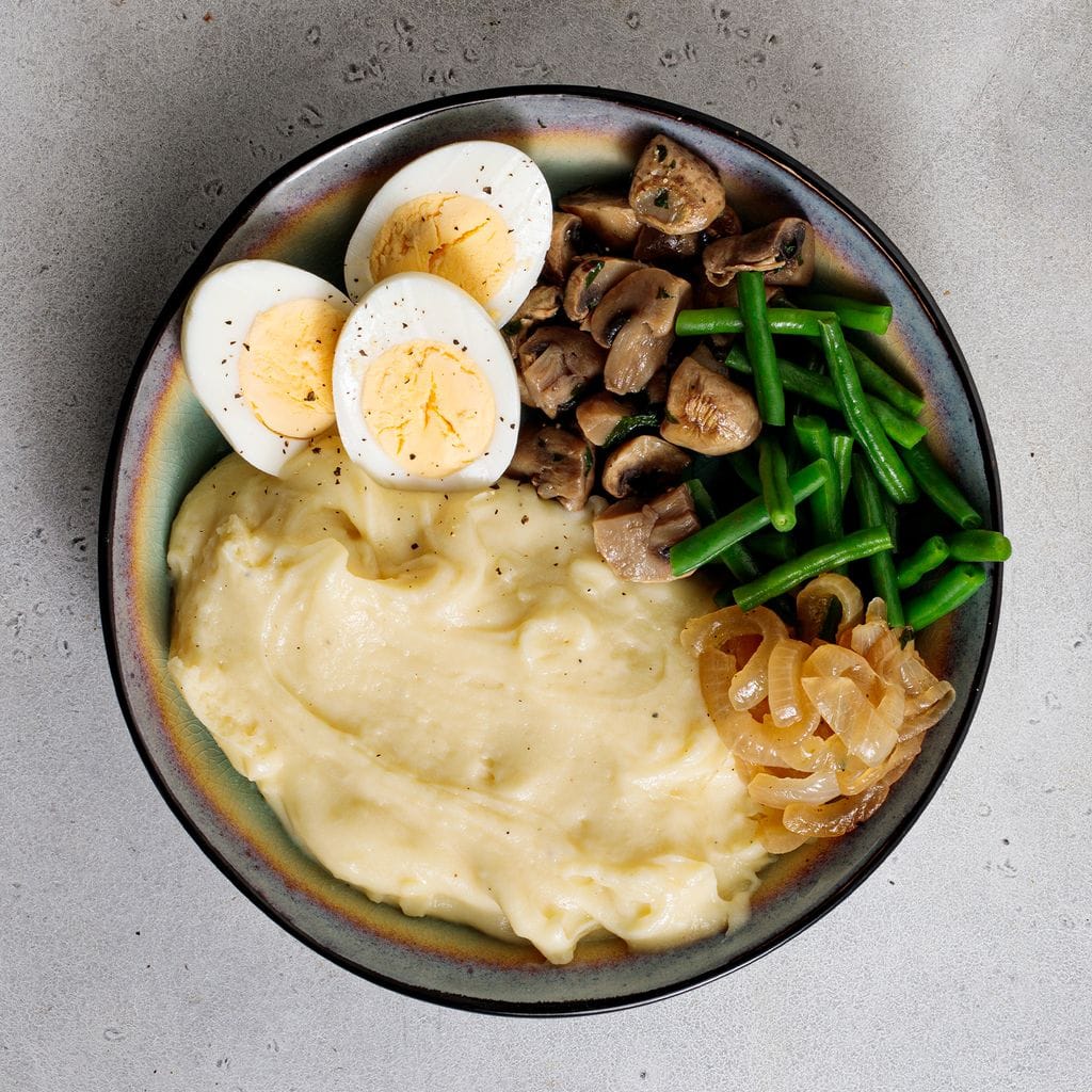 بطاطا مهروسة مع خضار مشوية