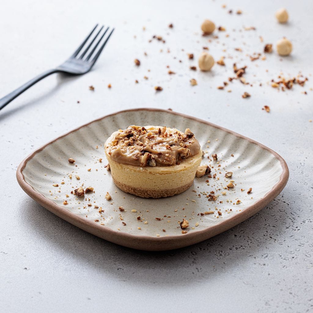 تشيزكيك البندق الذهبي