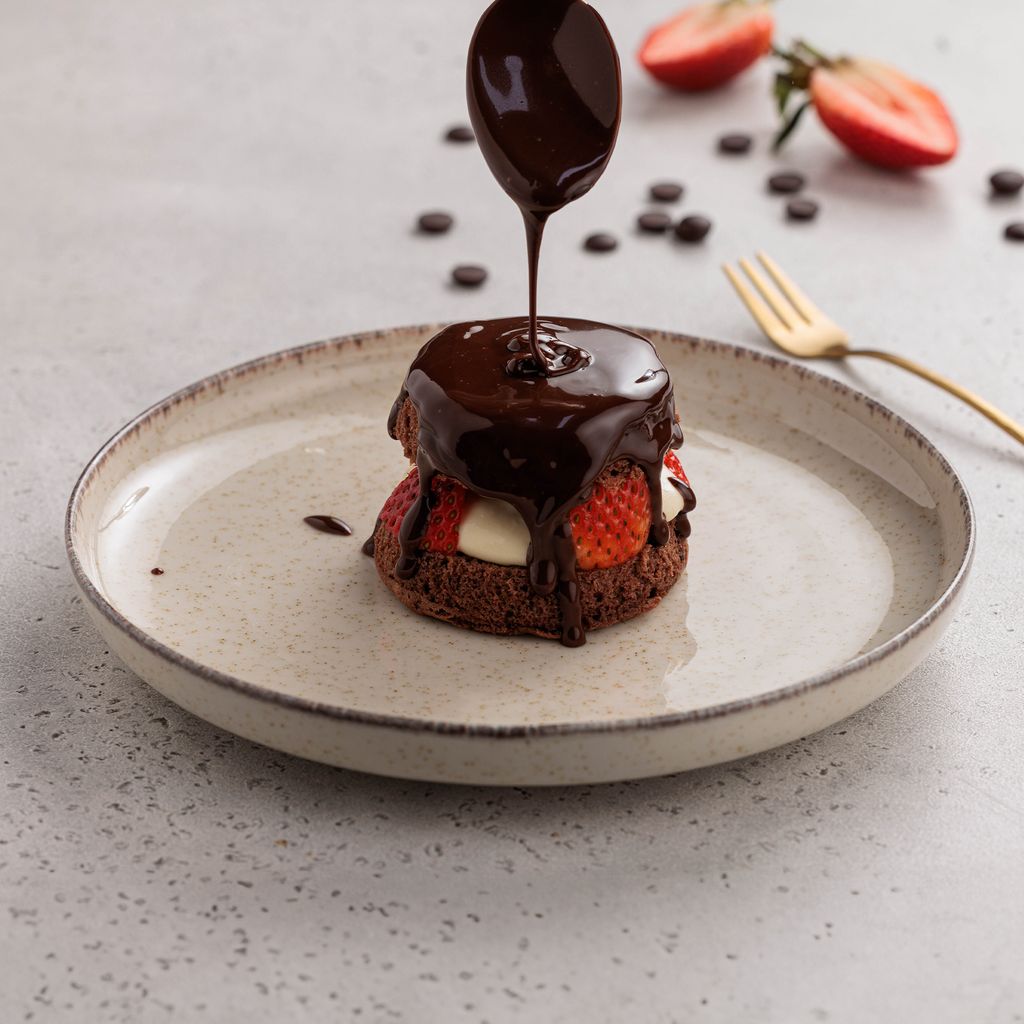 Strawberry Chocolate Cake