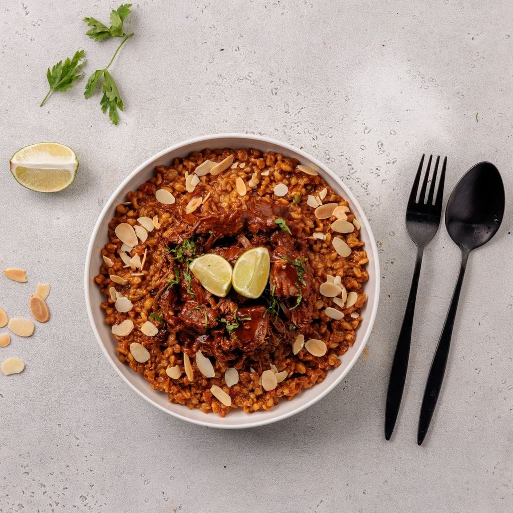 فريك بالطماطم والبهارات مع اللحم