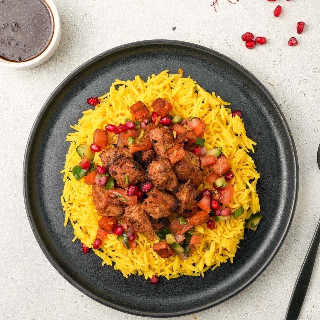 دجاج بالرمان مع أرز الزعفران