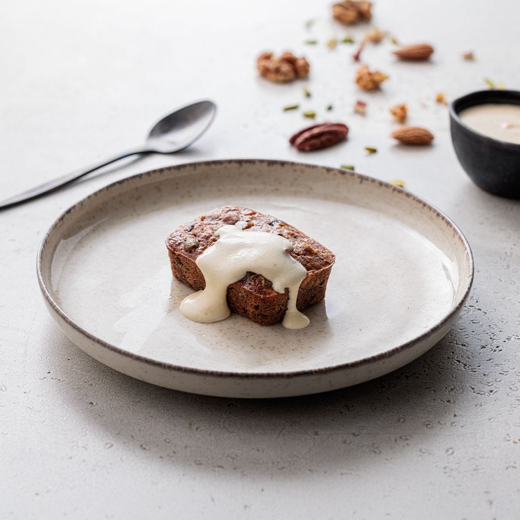 كعكة الفواكه والمكسرات الملكية