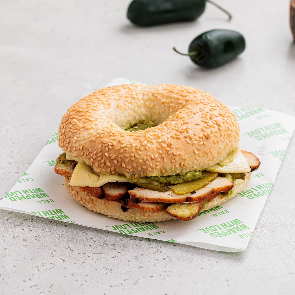 الدجاج المدخن مع الجبن