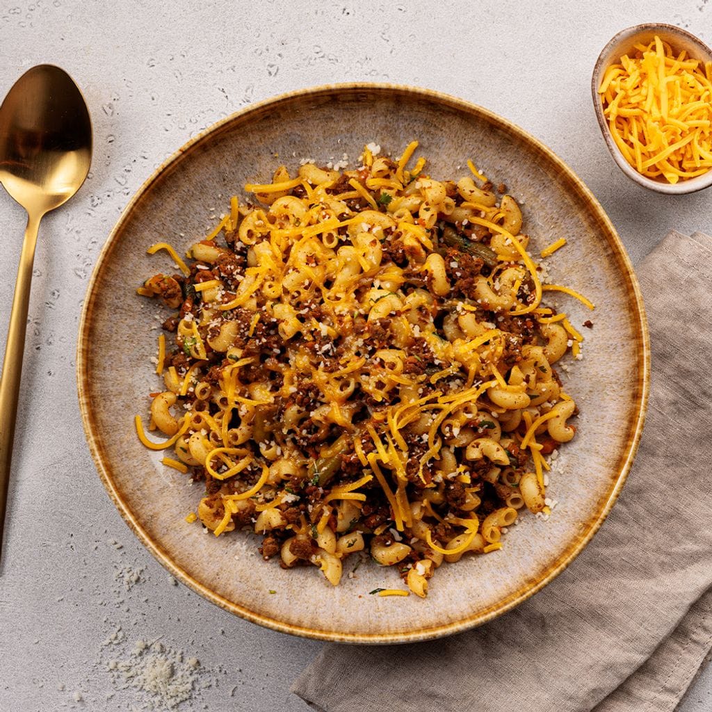 معكرونة باللحم